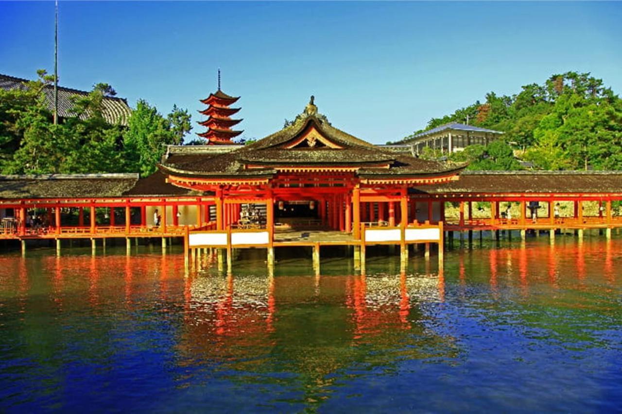 Готель Miyajima Shiro Хацукаїті Екстер'єр фото